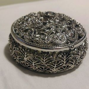 Small Coin or Jewlery Jar
